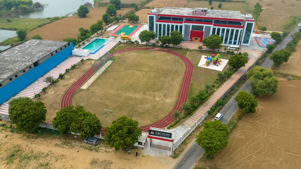 Green school campus with space for children to explore
